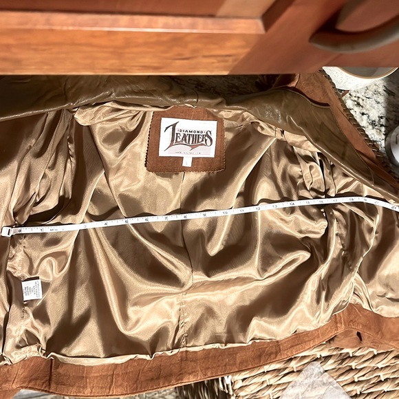 Diamond Leathers Genuine Leather Jacket - Picture 7 of 7